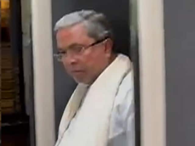 राहुल गांधी से मिलने 10 जनपथ पहुंचे सिद्धारमैया, आज हो सकता है बड़ा फैसला