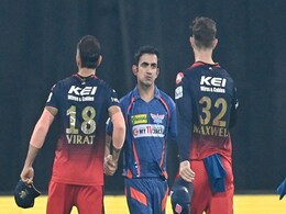 IPL में गंभीर-कोहली की लड़ाई देखकर आहत हुए थे कपिल देव, पूर्व कप्तान ने BCCI से की यह अपील IPL में गंभीर-कोहली की लड़ाई देखकर आहत हुए थे कपिल देव, पूर्व कप्तान ने BCCI से की यह अपील