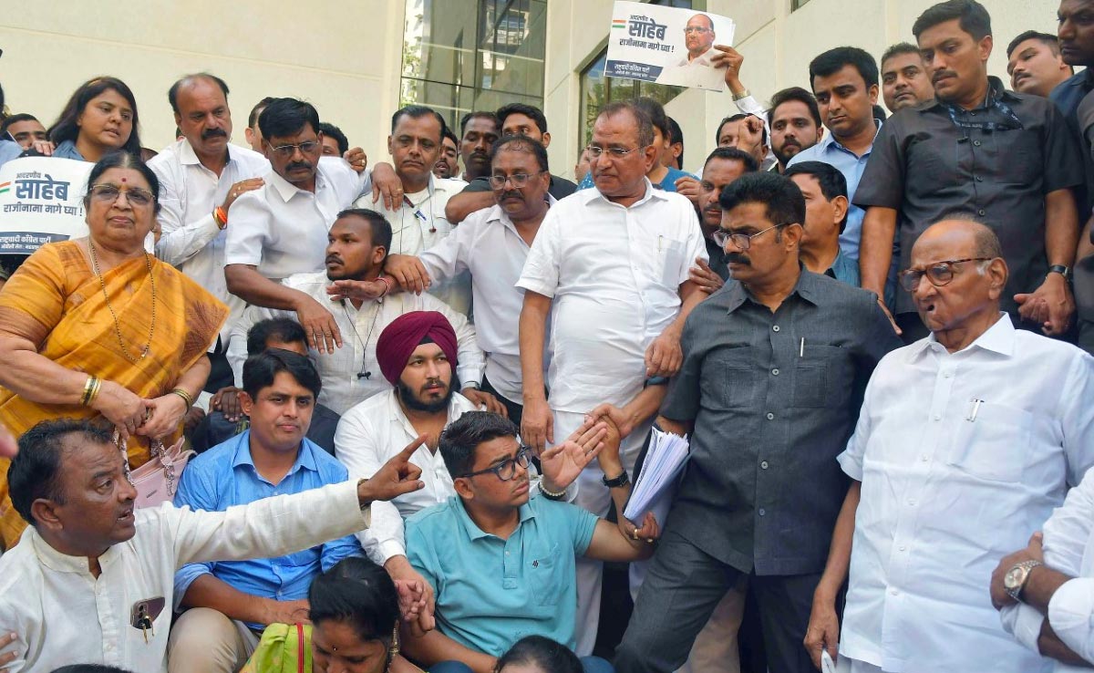 Live Updates: Sharad Pawar's Party Rejects His Decision To Step Down