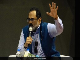 Congress's <i>Revdi</i> Politics Threatens Karnataka's Future: Rajeev Chandrasekhar Congress's <i>Revdi</i> Politics Threatens Karnataka's Future: Rajeev Chandrasekhar