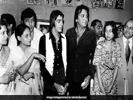 देव आनंद ने दिया पहला ब्रेक, दुनिया के सबसे अमीर शख्स का आया दिल...सुपरस्टार एक्ट्रेस है संजय दत्त को निहार रही लड़की, पहचाना क्या? देव आनंद ने दिया पहला ब्रेक, दुनिया के सबसे अमीर शख्स का आया दिल...सुपरस्टार एक्ट्रेस है संजय दत्त को निहार रही लड़की, पहचाना क्या?