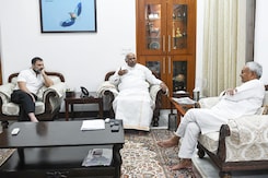 Nitish Kumar Meets M Kharge, Rahul Gandhi To Plan Opposition Huddle Nitish Kumar Meets M Kharge, Rahul Gandhi To Plan Opposition Huddle