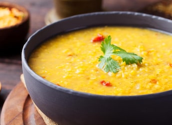 Love Sindhi Kadhi? You'll Fall In Love With The Sindhi Dal Kadhi Too Love Sindhi Kadhi? You'll Fall In Love With The Sindhi Dal Kadhi Too