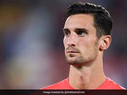 Paris Saint-Germain Goalkeeper Sergio Rico Leaves Hospital After Coma Paris Saint-Germain Goalkeeper Sergio Rico Leaves Hospital After Coma