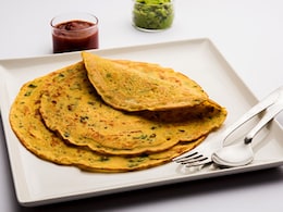 How To Make Yummy Lauki (Dudhi) Cheela For A Healthy Meal (Recipe Inside) How To Make Yummy Lauki (Dudhi) Cheela For A Healthy Meal (Recipe Inside)