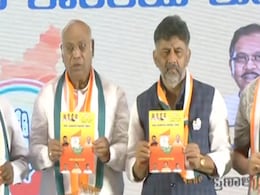 कर्नाटक चुनाव : कांग्रेस ने जारी किया घोषणापत्र, PFI से की बजरंग दल की तुलना, कहा- बैन करेंगे कर्नाटक चुनाव : कांग्रेस ने जारी किया घोषणापत्र, PFI से की बजरंग दल की तुलना, कहा- बैन करेंगे