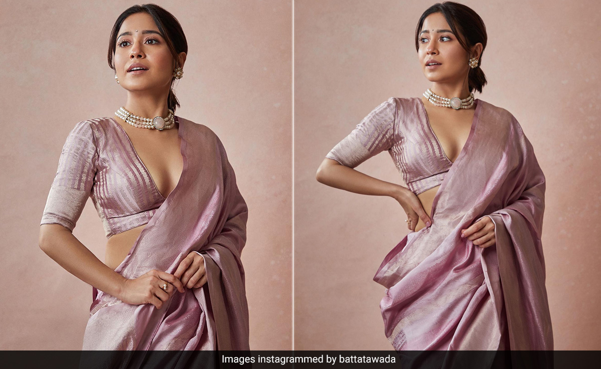 Draped In A Lavender <i>Saree</i>, Shweta Tripathi Makes A Case For Pastel Ethnic Style This Summer