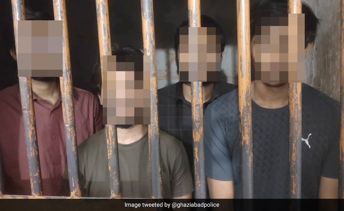 Video: Four Arrested For Performing Car Stunts On The Road In Ghaziabad
