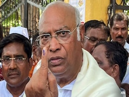 करीब चार दशक बाद किसी कांग्रेस अध्यक्ष के गृहराज्य में मिली पार्टी को सत्ता करीब चार दशक बाद किसी कांग्रेस अध्यक्ष के गृहराज्य में मिली पार्टी को सत्ता