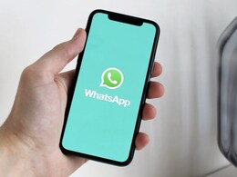 एक व्यक्ति ने गलती से बीयर की तस्वीर फैमिली व्हाट्सएप ग्रुप पर शेयर कर दी, तस्वीर देखते ही माता-पिता का आया ऐसा... एक व्यक्ति ने गलती से बीयर की तस्वीर फैमिली व्हाट्सएप ग्रुप पर शेयर कर दी, तस्वीर देखते ही माता-पिता का आया ऐसा...