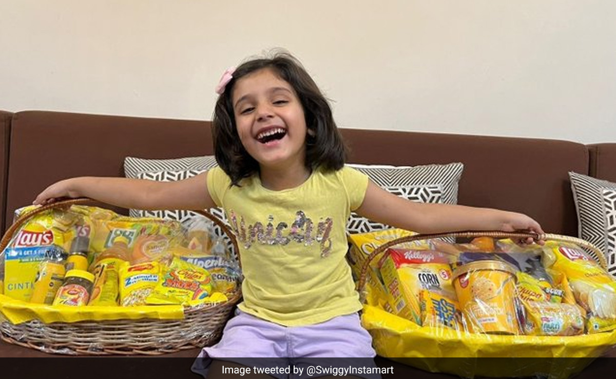 IPL 2023: Swiggy Sends Little Girl Hampers Filled With Yellow-Coloured Goodies. Here's Why