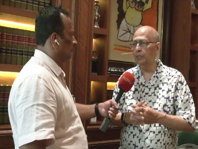 "Graceless Loser": Delhi's Lawyer AM Singhvi On Centre's New Law