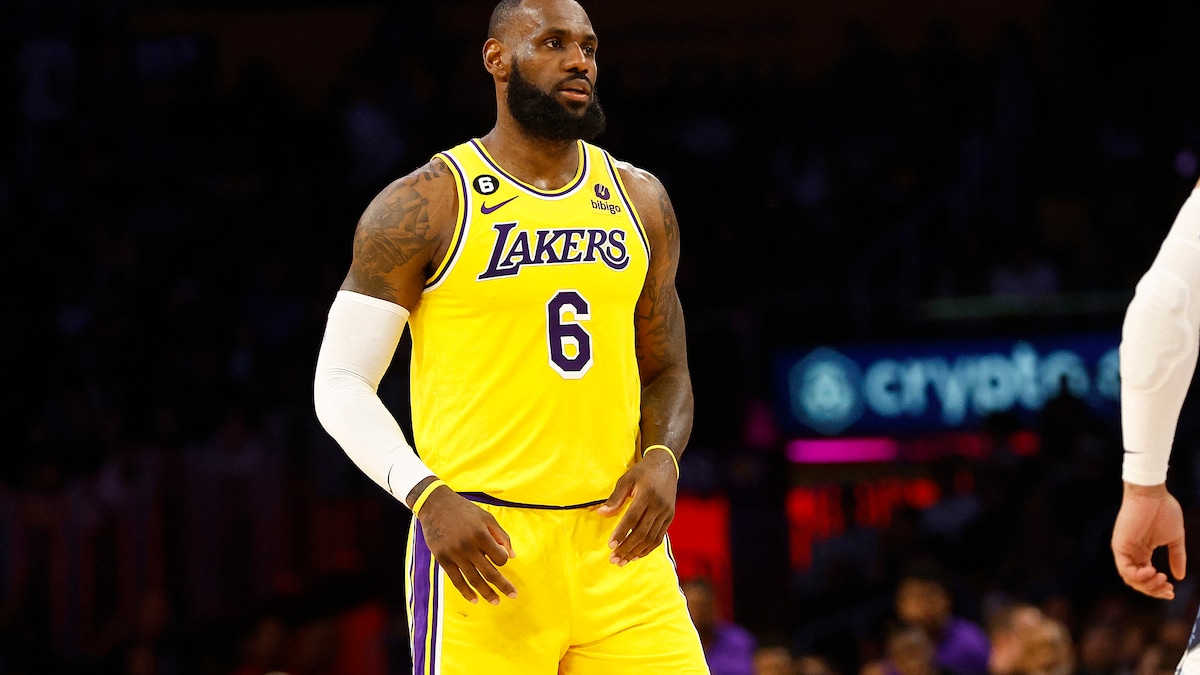 LeBron James, Stephen Curry Among NBA Stars Eyeing Paris Olympics: Report