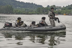 Marines Around Dal Lake, Elite NSG Personnel As Srinagar Preps For G20 Meet Marines Around Dal Lake, Elite NSG Personnel As Srinagar Preps For G20 Meet