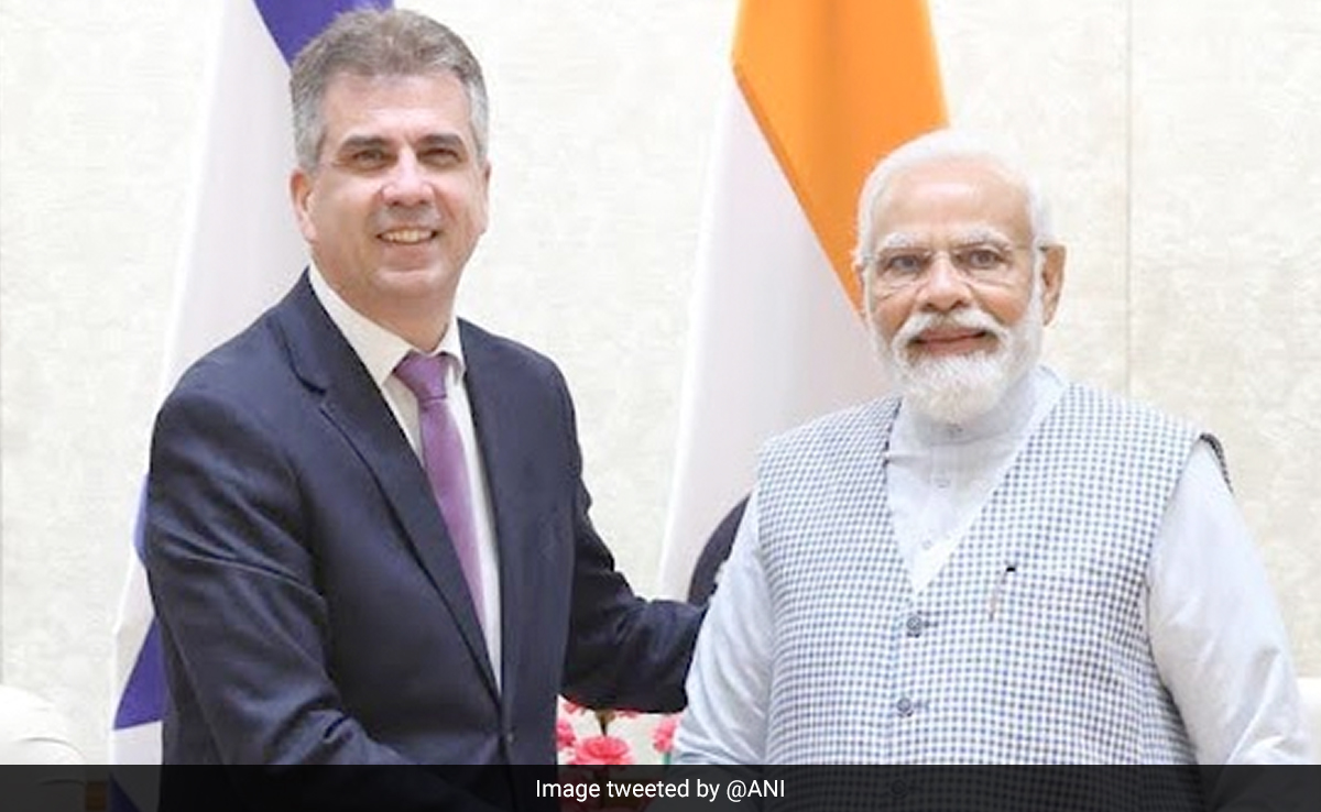 Israeli Foreign Minister Meets PM, Discusses Strengthening Of Strategic Relations