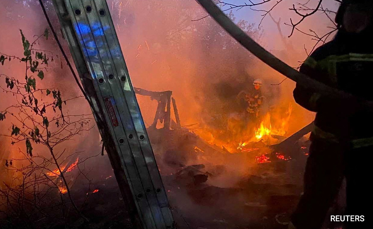 Powerful Explosions Heard In Kyiv Ahead Of Zelensky's Meeting With Trump