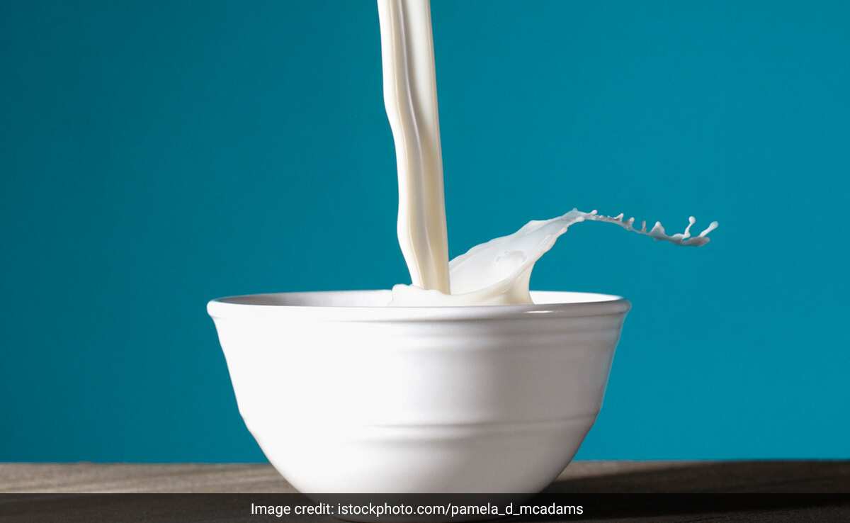 Whole Milk Vs. Skimmed Milk: Which Ones Better?
