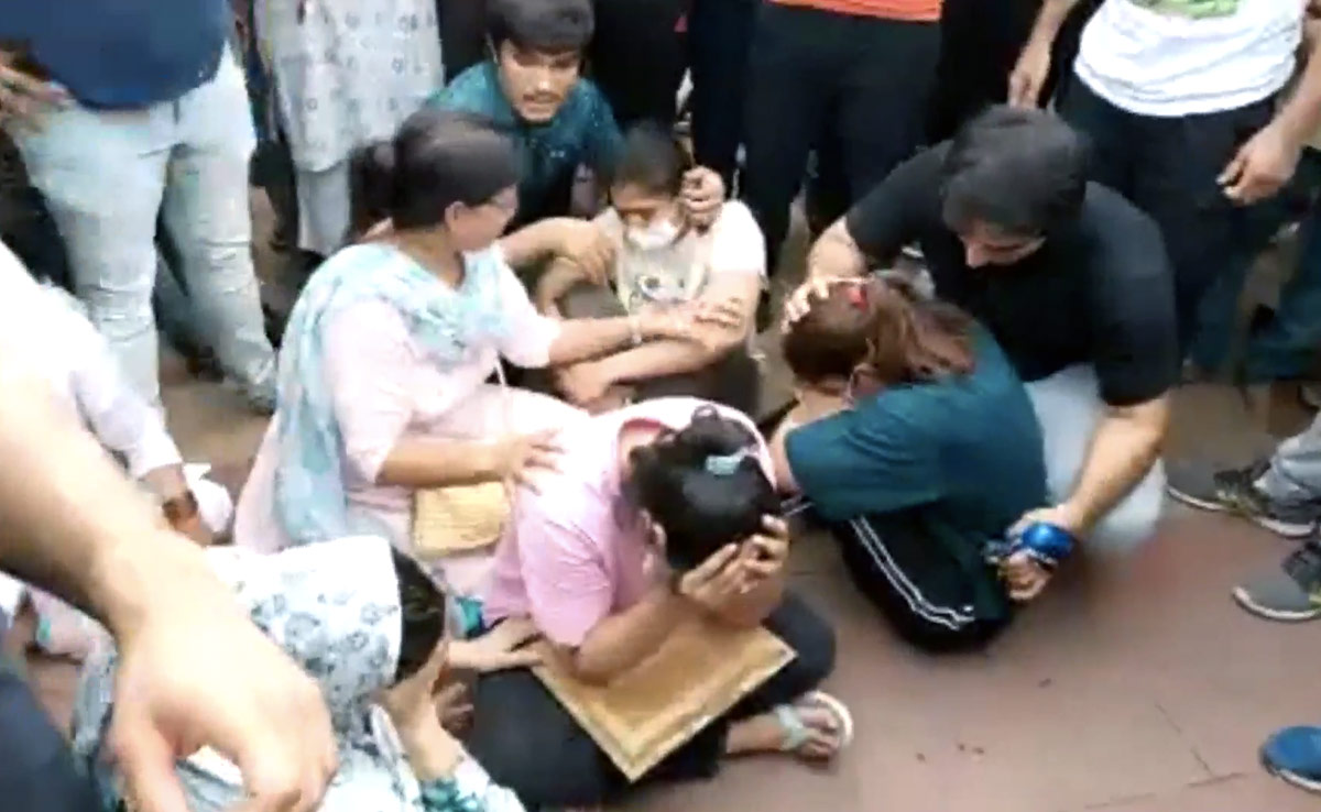 Wrestlers Halt Plan To Immerse Medals In Ganga, Give 5-Day Ultimatum