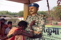 Locals In Chhattisgarh Village Worship Constable Who Died Fighting Maoists Locals In Chhattisgarh Village Worship Constable Who Died Fighting Maoists
