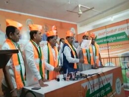 BJP's KS Eshwarappa Burns Congress Manifesto Over 'Bajrang Dal Ban' Row BJP's KS Eshwarappa Burns Congress Manifesto Over 'Bajrang Dal Ban' Row