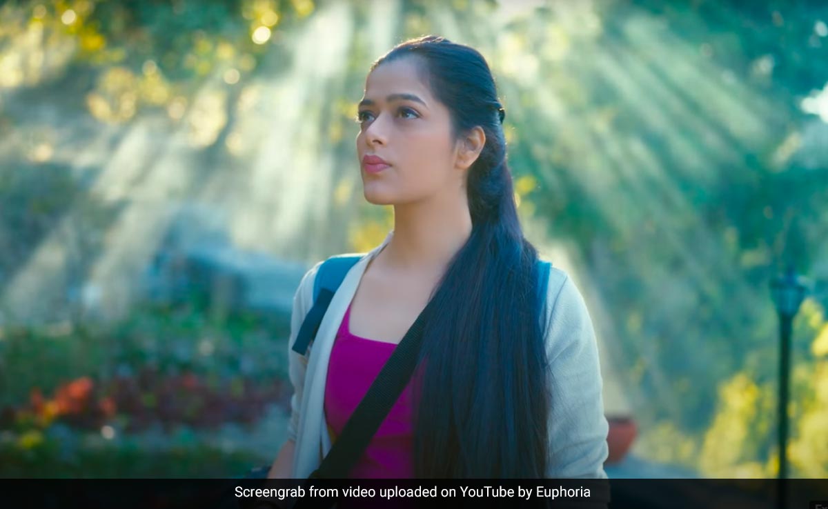 सामाजिक दायरों, विश्वास और उम्र से परे एक प्रेम कहानी है पलाश सेन की 'जाने खुदा', देखें यह शॉर्ट फिल्म