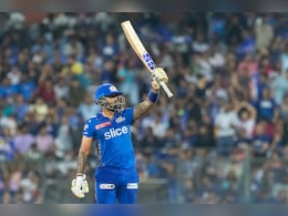 MI vs DC: सूर्यकुमार की वापसी से मुंबई को मिलेगी मजबूती, दिल्ली भी अपनी लय पटरी पर लाने के लिए बेकरार