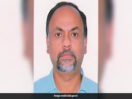 वर्ष 2047 तक सबको बीमा के लिए त्रिआयामी नजरिया : देवाशीष पांडा वर्ष 2047 तक सबको बीमा के लिए त्रिआयामी नजरिया : देवाशीष पांडा