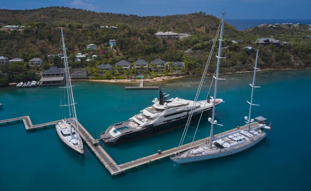 $120 Million Russian Ghost Ship, No Passengers, 6 Crew Members