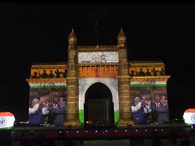 G20 प्रतिनिधियों ने मुंबई में गेटवे ऑफ इंडिया पर लाइट-एंड-साउंड शो का लिया आनंद