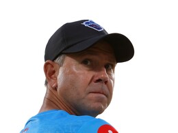 "...तो इसके लिए उन्हें बेहतर प्रदर्शन करना होगा", रॉबिंसन ने कॉन्फ्रेंस में लिया नाम, तो पोंटिंग ने किया पलटवार