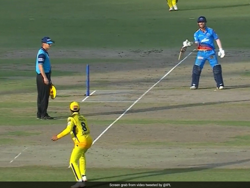 Watch: David Warner Does Sword Celebration In Front Of Ravindra Jadeja During DC-CSK Game