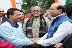 Delhi, Centre's Fight For Control Of Bureaucrats Goes To Supreme Court Again Delhi, Centre's Fight For Control Of Bureaucrats Goes To Supreme Court Again