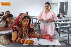 "My Vidai After My Exam": Minutes After Wedding, Bride Writes Sociology Exam "My Vidai After My Exam": Minutes After Wedding, Bride Writes Sociology Exam