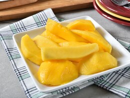 We Found The Fastest Way To Peel Mango Without Making A Mess