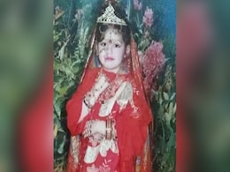 इस बच्ची की एक झलक की कमाई आज है करीना-दीपिका की पूरी फीस से ज्यादा, घबराती हैं इनसे सभी टॉप एक्ट्रेस, पहचाना क्या? इस बच्ची की एक झलक की कमाई आज है करीना-दीपिका की पूरी फीस से ज्यादा, घबराती हैं इनसे सभी टॉप एक्ट्रेस, पहचाना क्या?