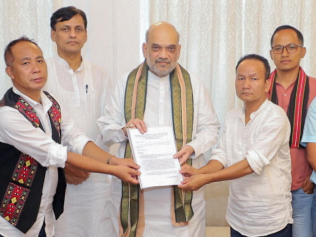 मणिपुर हिंसा को लेकर एक्शन में आए अमित शाह, बैठकों का दौर जारी