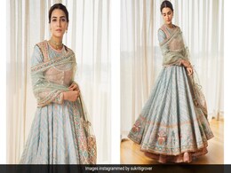 Kriti Sanon's Pastel Green <i>Anarkali</i> Is Nothing Short Of A Picture Of Royalty Kriti Sanon's Pastel Green <i>Anarkali</i> Is Nothing Short Of A Picture Of Royalty