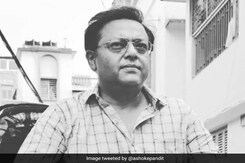 Actor Nitesh Pandey, Who Co-Starred With Shah Rukh Khan In <i>Om Shanti Om</i>, Dies At 50 Actor Nitesh Pandey, Who Co-Starred With Shah Rukh Khan In <i>Om Shanti Om</i>, Dies At 50