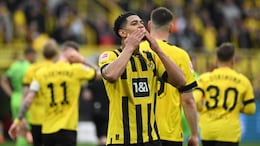 Jude Bellingham Brace Helps Six-Goal Borussia Dortmund Keep Pace With Bayern Munich