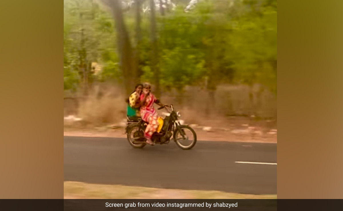 Wholesome Video Of Two Women Riding Moped And Giving Flying Kisses Goes Viral