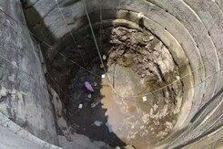 Video: Water Crisis Forces Maharashtra Villagers To Descend Into Well Video: Water Crisis Forces Maharashtra Villagers To Descend Into Well