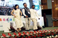 Watch: Ram Charan Dances To <i>Naatu Naatu</i> With Foreign Delegates At G20 Meet Watch: Ram Charan Dances To <i>Naatu Naatu</i> With Foreign Delegates At G20 Meet