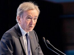 What Warren Buffett Told Bernard Arnault On Taking Retirement At 80