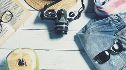 Going On A Trip? 8 Important Diet Tips To Keep In Mind While Travelling