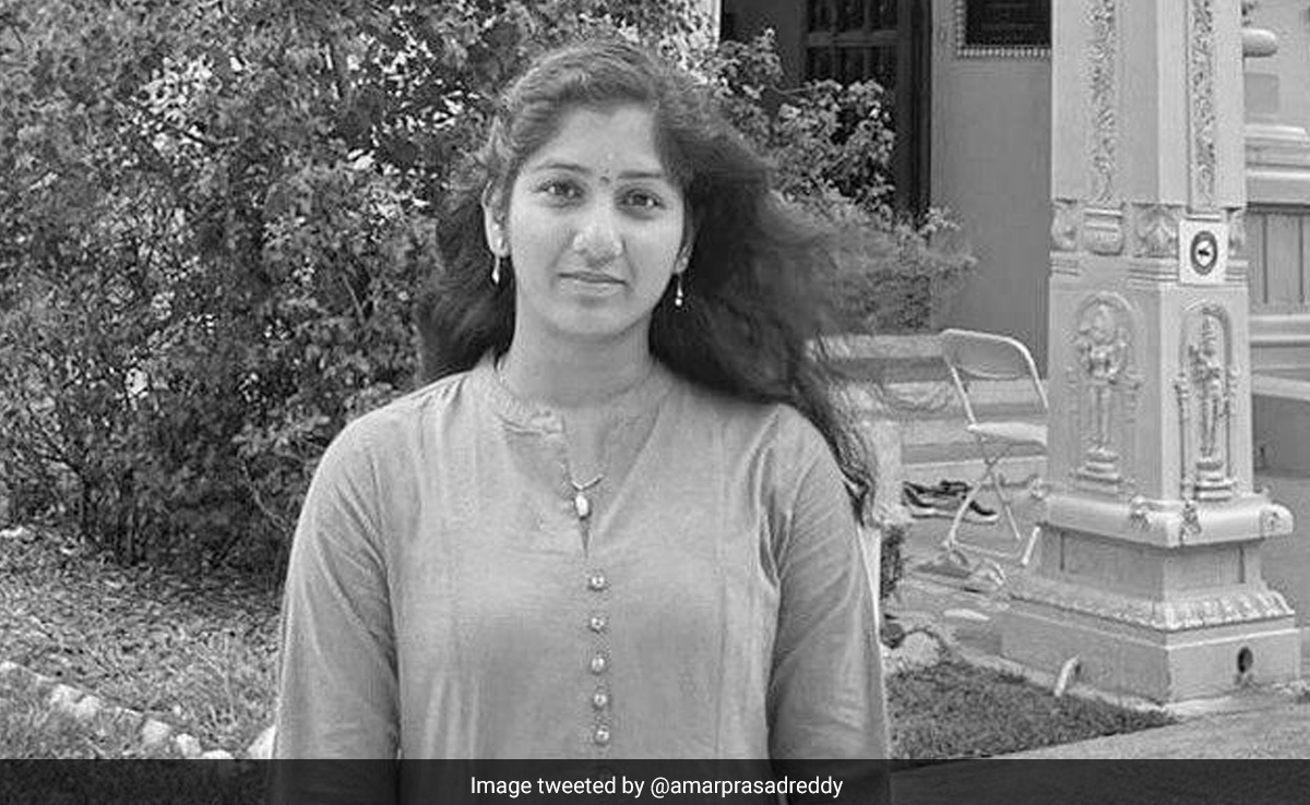 अमेरिकी मॉल में गोलीबारी में मारे गए लोगों में 27-वर्षीय भारतीय महिला इंजीनियर भी शामिल