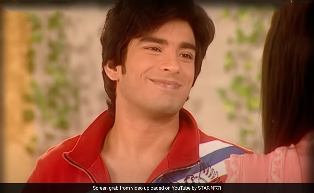 ‘मिले जब हम तुम के’ के 'सम्राट' का बदला पूरा लुक, 37 साल के मोहित सहगल की तस्वीरें देख फैंस भी कहेंगे क्या हैं 'गुंजन के सम्राट' ‘मिले जब हम तुम के’ के 'सम्राट' का बदला पूरा लुक, 37 साल के मोहित सहगल की तस्वीरें देख फैंस भी कहेंगे क्या हैं 'गुंजन के सम्राट'