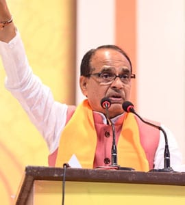 "न प‍ता मिला, न भेजने वाला आदमी" : कांग्रेस के '50% कमीशन' वाले आरोप पर CM शिवराज का पलटवार