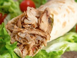 पानी पुरी के बाद अब शोरमा में पाए गए सेहत को नुकसान पहुंचाने वाले तत्व, जानिए क्या कहती हैं रिपोर्ट्स