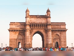 Maharashtra Day 2026: 106 हुतात्मे अन् अथांग संघर्ष! मुंबईसाठी मराठी माणसाने दिल्लीला कसं झुकवलं? वाचा सविस्तर