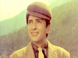 करीना, करिश्मा से ज्यादा खूबसूरत हैं शशि कपूर की बेटी, फोटो देख लोगों के खुले रह गए मुंह, बोले- पूरे बॉलीवुड में ऐसा कोई नहीं करीना, करिश्मा से ज्यादा खूबसूरत हैं शशि कपूर की बेटी, फोटो देख लोगों के खुले रह गए मुंह, बोले- पूरे बॉलीवुड में ऐसा कोई नहीं